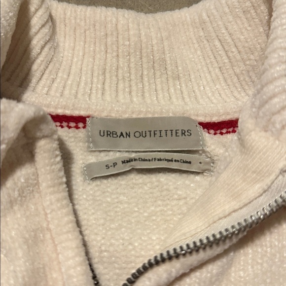 Urban Outfitters Chenille Half Zip Pullover - Picture 3 of 10
